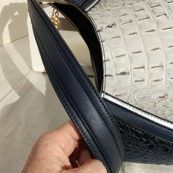 Mia K Collection Women's Croc Embossed  -Gray Navy Handbag - Picture 3 of 6